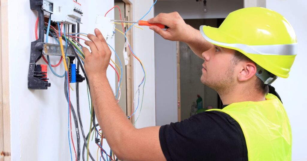 how-professional-electricians-light-up-your-home