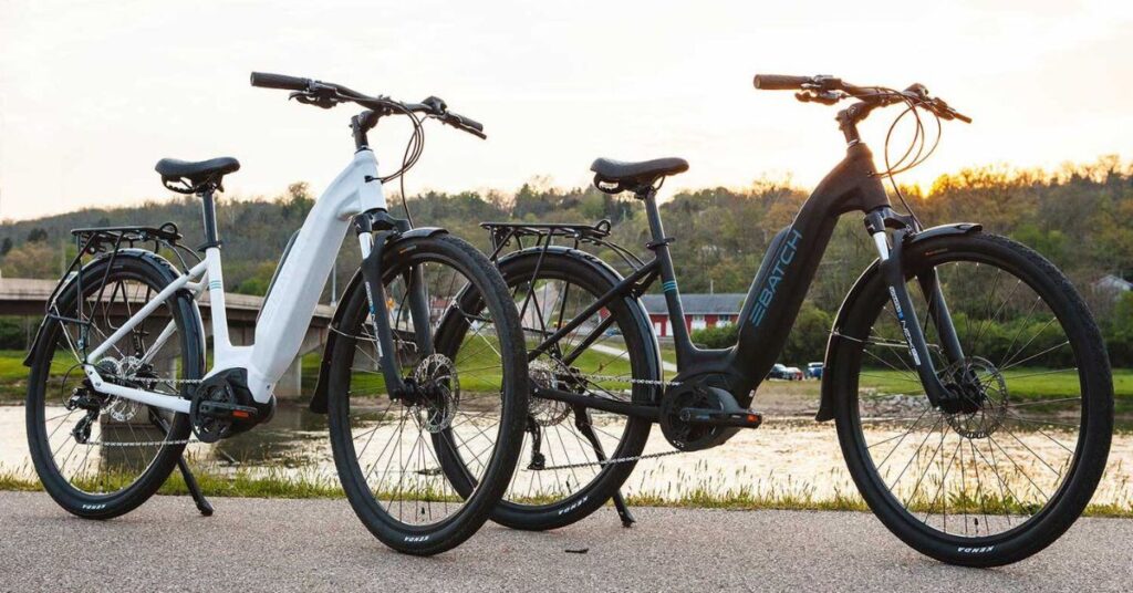 electric-bikes-vs-traditional-bikes-which-is-right-for-you